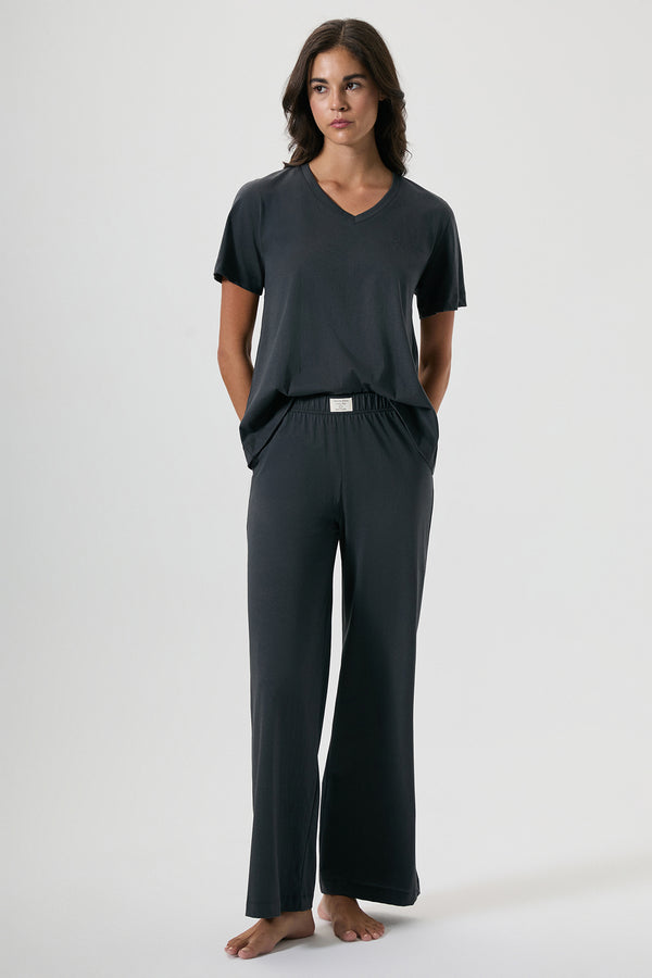 %100 pamuk V yaka pijama takımı